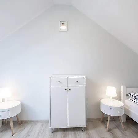 Bedroom * Leba